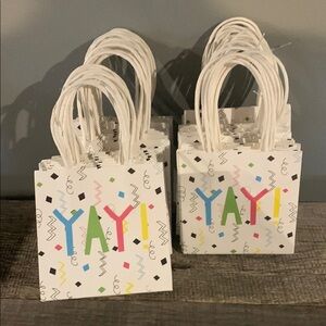 Gift bags - NEW